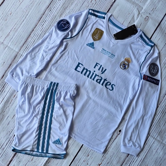 Real Madrid Cristiano Ronaldo #7 2018 Set For Kids - Picture 5 of 6